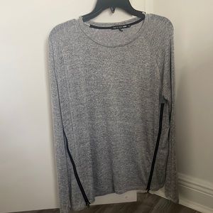 Rag & Bone Over Sized Sweater with Zippers on the Sides Size Small Gray